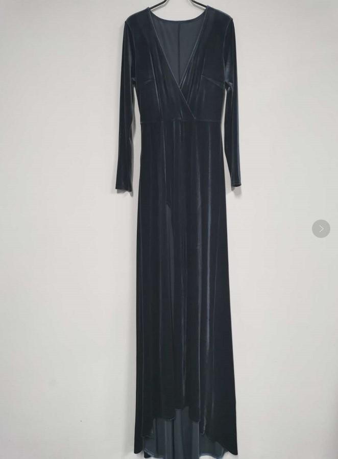 Velvet solid color long sleeve evening dress