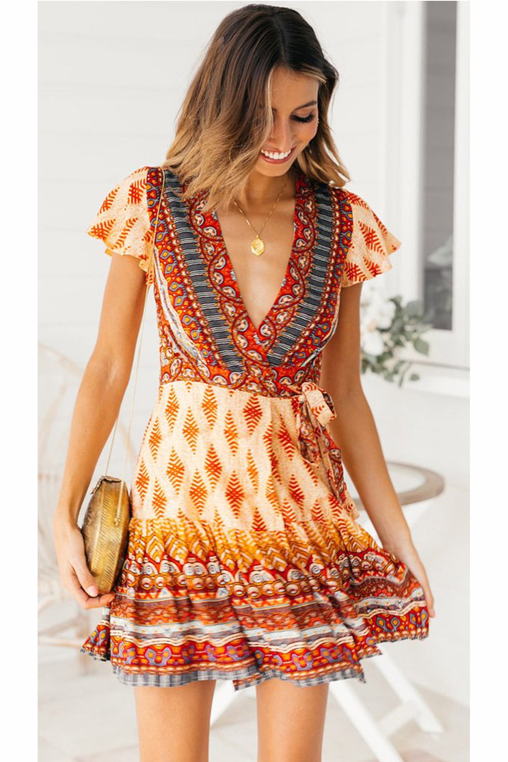 Short-sleeved V-neck pleated print dress